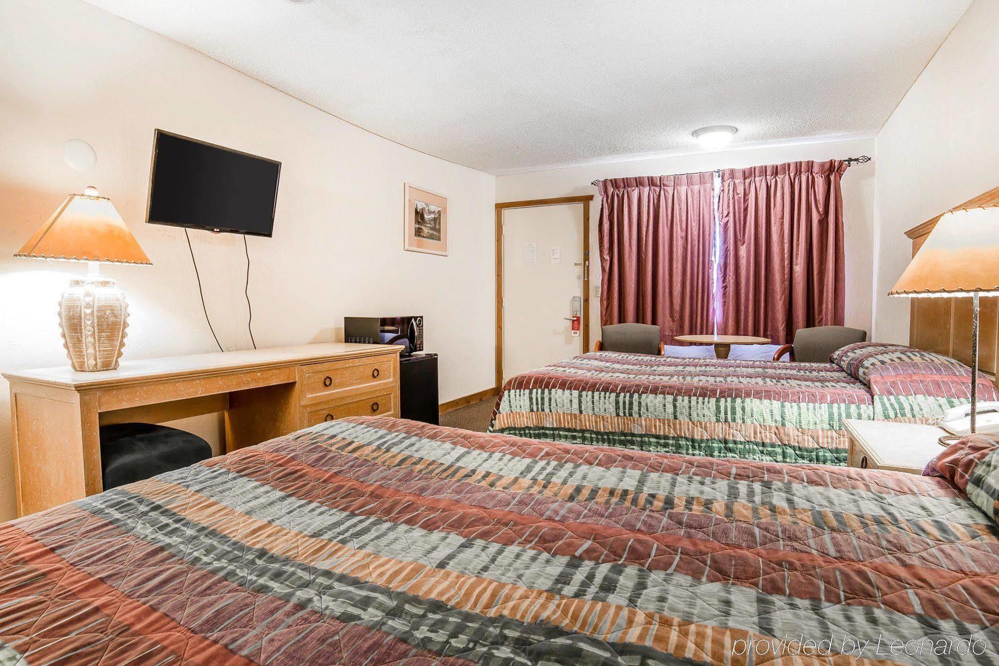 Econo Lodge Inn & Suites Kalispell - Glacier National Park Gateway Luaran gambar